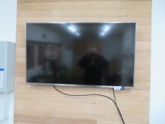 Hisense 50" Television with Remote