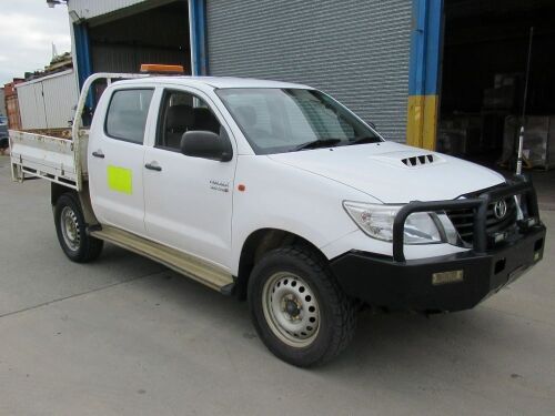 2015 Toyota Hilux Dual Cab Chassis *RESERVE MET*