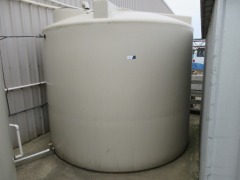 Fresh Water Tank with pump, Tank formers, 10,000 litre, Cream poly - 2