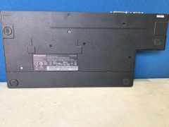 Lenovo ThinkPad Ultra Dock - 6