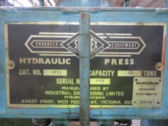Servex Hydraulic Press - 3