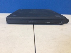 Lenovo ThinkPad T400 14" Laptop - 6