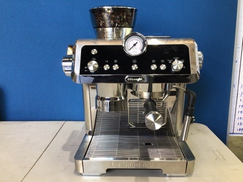 De'Longhi La Specialista Coffee Machine (Unboxed)