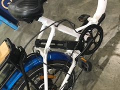 Earth Ant Fat Tyre Dual Battery Folding E-bike - White/Blue - 5