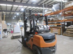 2008 Toyota 32-8FG30 4 Wheel Counterbalance Forklift - 6