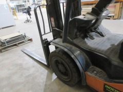 2008 Toyota 32-8FG30 4 Wheel Counterbalance Forklift - 18