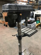 GMC 12 Speed Pedestal Drill - 3
