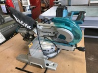 Makita Compound Mitre Saw, Model: DXT LS1016