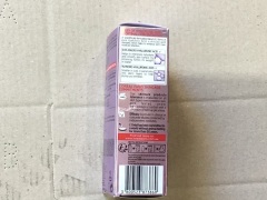 Box of L’Oreal Revitalift Filler Anti-Wrinkle Serum - 4