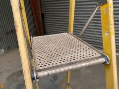 UNRESERVED Branach Industrial Platform Ladder - 4