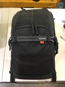 VANGUARD Quovio 44 Sleek Backpack for Professional DSLR - Black - 3