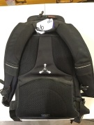 VANGUARD Quovio 44 Sleek Backpack for Professional DSLR - Black - 6