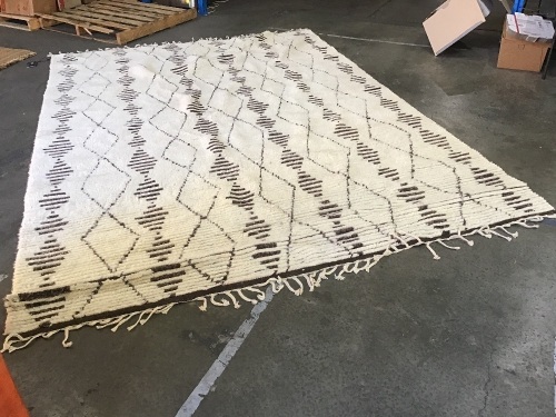 Armadillo rug 3.7m x 2.5m