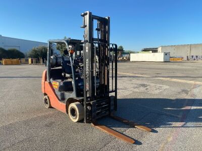 UNRESERVED 2015 Toyota 32-8FGK25 4 Wheel Counterbalance Forklift