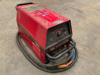 UNRESERVED Lincoln Electric Invertec V350 Pro Welding Machine