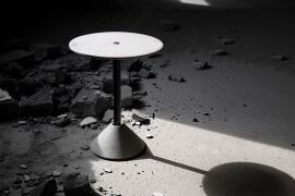 Bentu Ding Round Concrete Table - 4