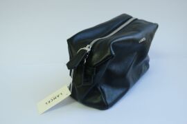 Lancel Pop Toiletry Bag S Black A0899510TU - 3