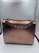 Lancel Ninon Flap Bag M Metallized Pink A10418BHTU - 3