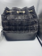Lancel Ninon Bucket Bag M Black W/ Cream Stitch A1113110TU - 4