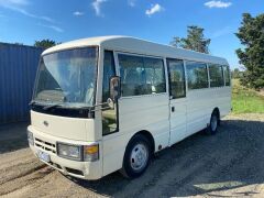 1995 Nissan Bus, 21 Seat Capacity - 5