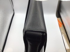 Montblanc black leather shoulder bag - 8
