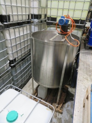 Stainless Steel Tank with Agitator