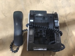 DNL Lot of NEC DT400 Series Digital Telephones (8) (NSW-585 Item 45) - 2