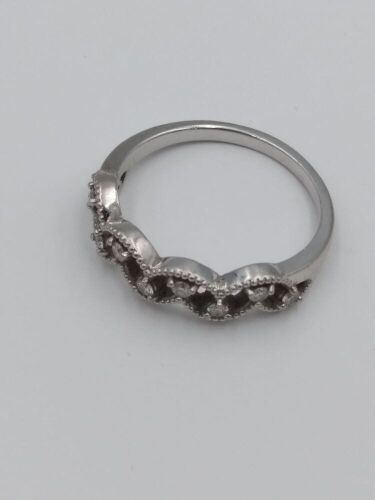 18CT White Gold Diamond Set Wave Ring RRP 3,250