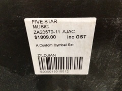 Zildjian A20579-11 A Custom Cymbal Set (ZA20579-11) - 3