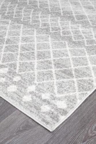 DNL Oasis 454 Silver 300x80cm Runner Rug