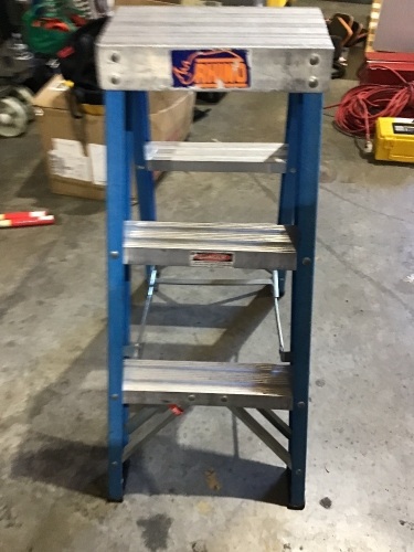 RHINO Industrial Double Sided Step Ladder 0.9m