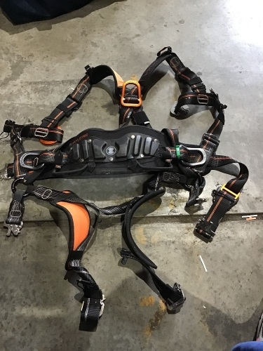 Skylotec Gnite Proton Wind Harness