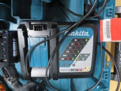 Makita Hammer Drill, 18 Volt, DHR202
1 x Charger, DC18RC
1 x Drill, HP457D
2 x 3.0OAH, 18 Volt Batteries - 7