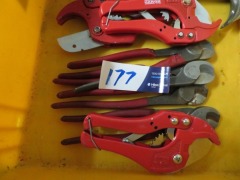 6 x Shifters & 6 x Cutters and Milwaukee 20oz Hammer - 2