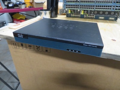 Cisco 1990 Series Router, Model: 1921