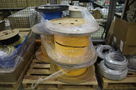 Pallet containing quantity of Optical Fibre Cable, Part Used, various Gauges and Lengths