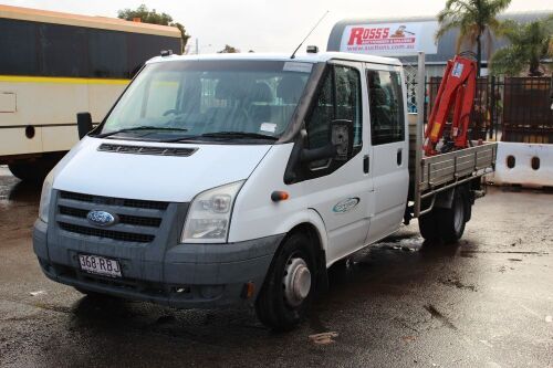 2010 Ford Transit Crew Cab Truck with Aluminium Tray and Towkit