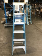 Bailey Single sided step ladder 1.8m - 4