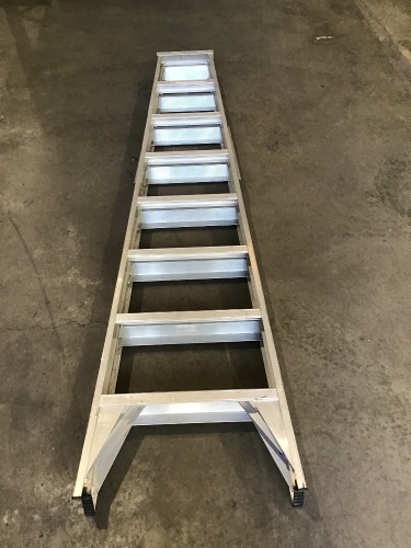 LADDER WELD Bailey Double sided step ladder 2.4m Ali