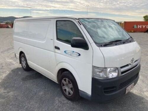 2006 Toyota Hiace 200 SER 2.7L Petrol Van