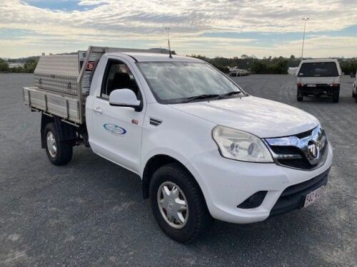 2015 Foton Tunland Single Cab Utility Tray with toolboxes