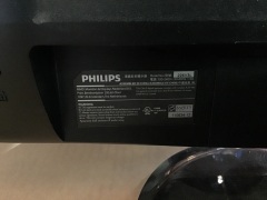 Philips 226V3L 22 inch LCD Monitor - 3