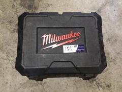 Milwaukee - corded Hammer Drill - 3