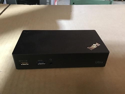 ThinkPad USB 3.0 Ultra Dock (no cables)