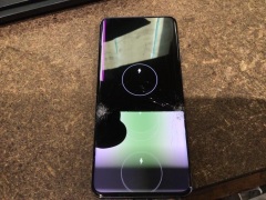 Samsung S20 5G (grey) damaged / demo model. no imei