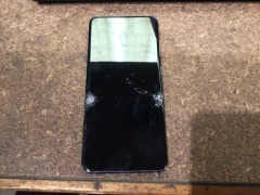 Samsung S20 5G (grey) damaged / demo model. no imei - 2