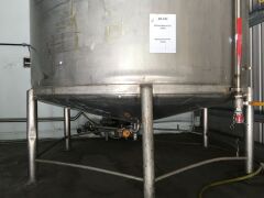 Stainless Steel 18,000 Litre tank with top mount agitator - 2