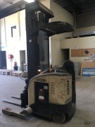 Crown RR5020-45 Electric Reach Stand Up Forklift with 5650 Hours, good working order - 4