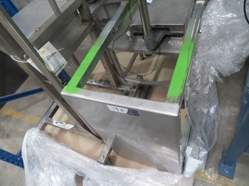 2 x Stainless Steel Fabricated Stands
1 x 400 x 700 x 580mm H
1 x 680 x 600 x 1280mm H