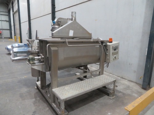 Stainless Steel Ribbon Blender with Current Controller & Time Controller on Stainless Steel Frame & Aluminium Platform, Fall Dell Manufacturer
